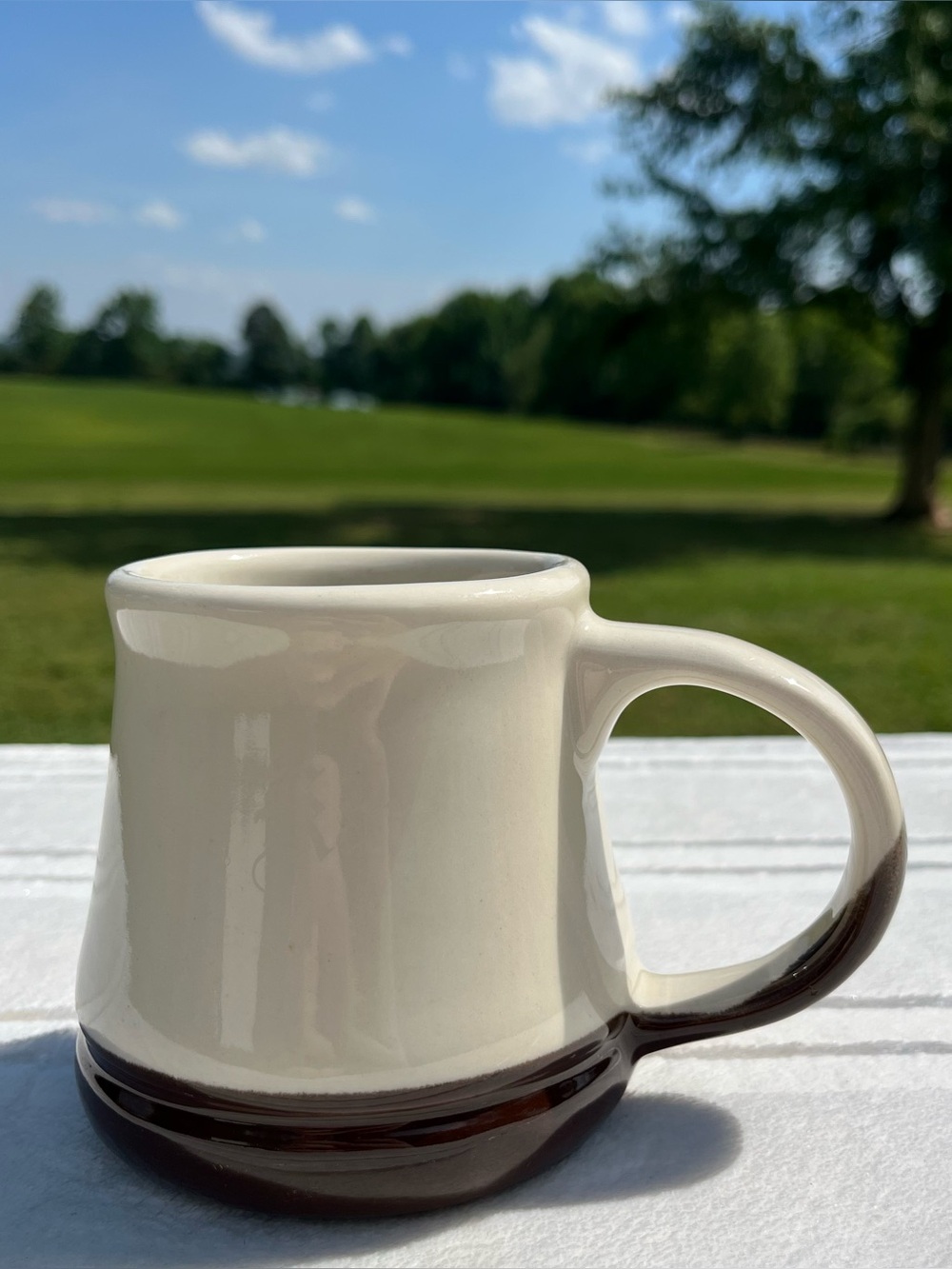 Vintage Tennessee Coffee Mill Ceramic Mug      Beige and Brown